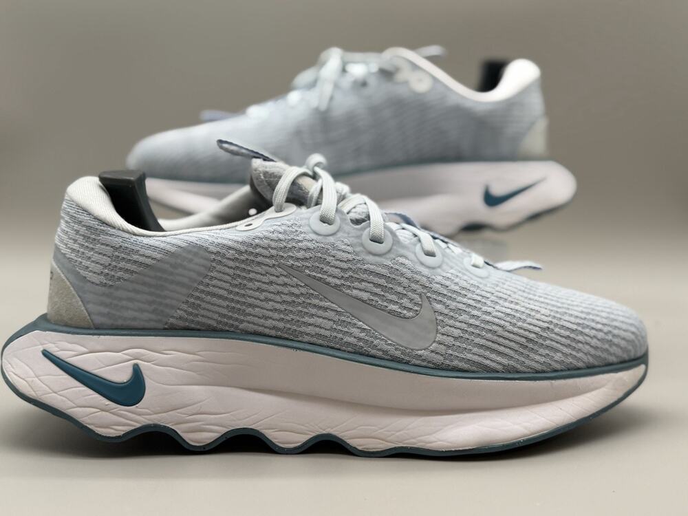 Nike Motiva DV1238-400 Women’s 10 Glacier Blue Walking Running Shoes Comfort
